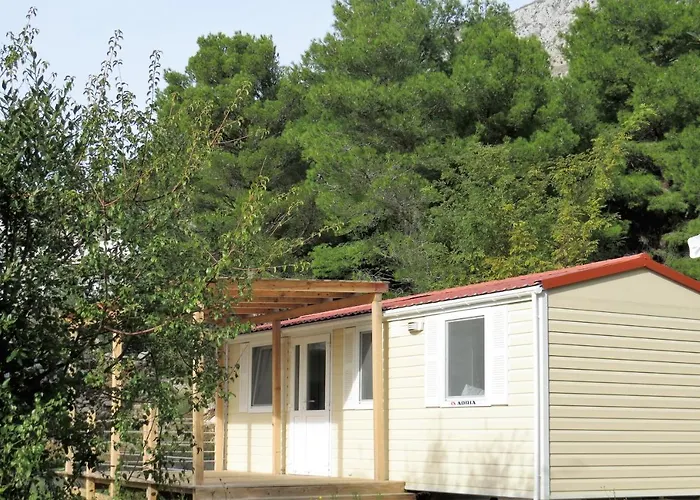 Kamp Dole - Navores * Živogošće